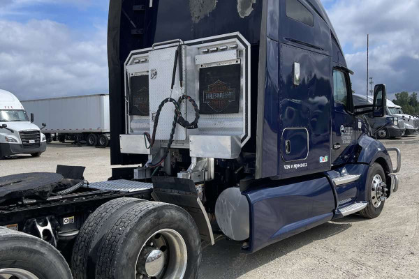 2022 Kenworth T680