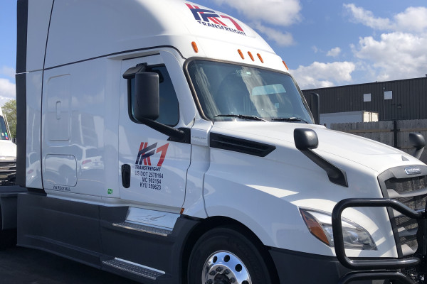 2024 Freightliner Cascadia