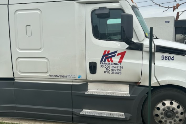 2025 Freightliner Cascadia