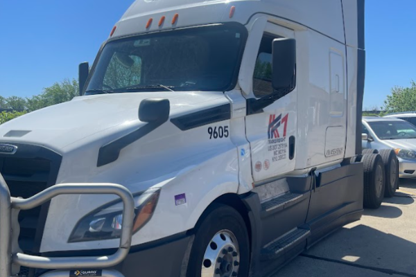 2025 Freightliner Cascadia